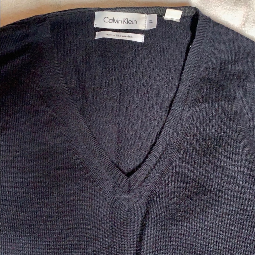Calvin Klein v neck sweater